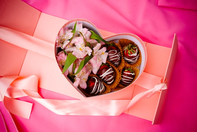 Find the Perfect Sweets for Your Valentine in Champaign